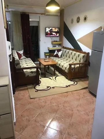El III Apartment Durres