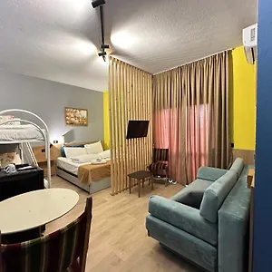 Apartment Cabare Apartments&rooms, Durres